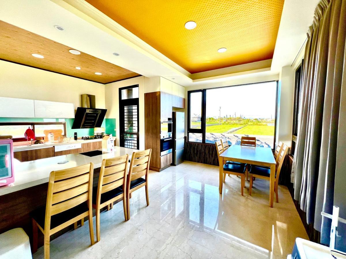 Xin Yi Bed & Breakfast อู่เจี๋ย ภายนอก รูปภาพ