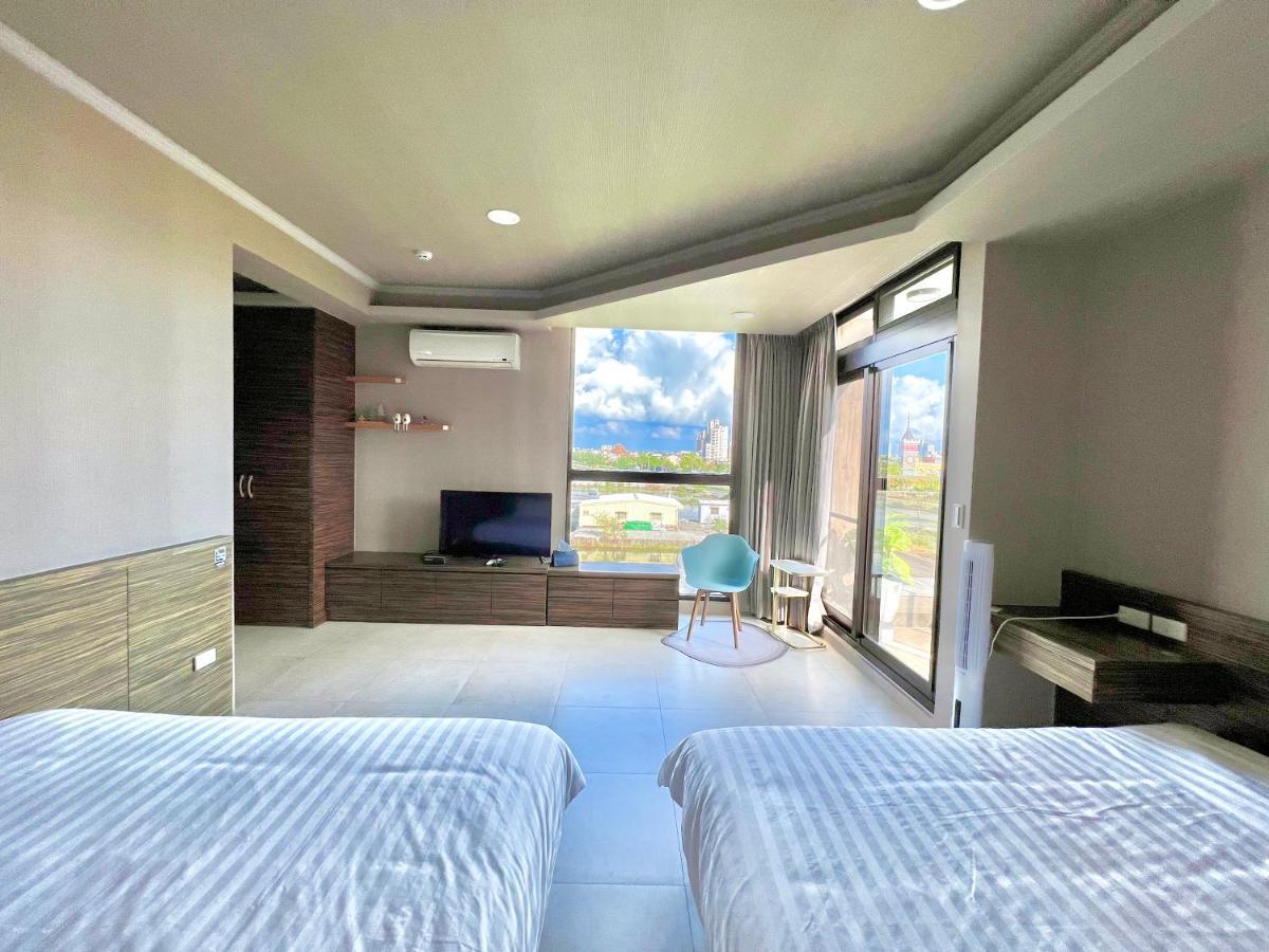 Xin Yi Bed & Breakfast อู่เจี๋ย ภายนอก รูปภาพ